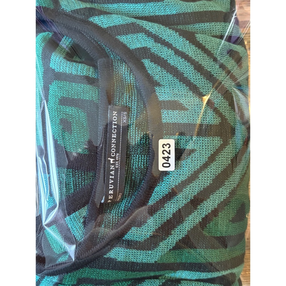 Peruvian Connection Green Geometric Pima Cotton Knit Sweater Top XS/S - Picture 5 of 5